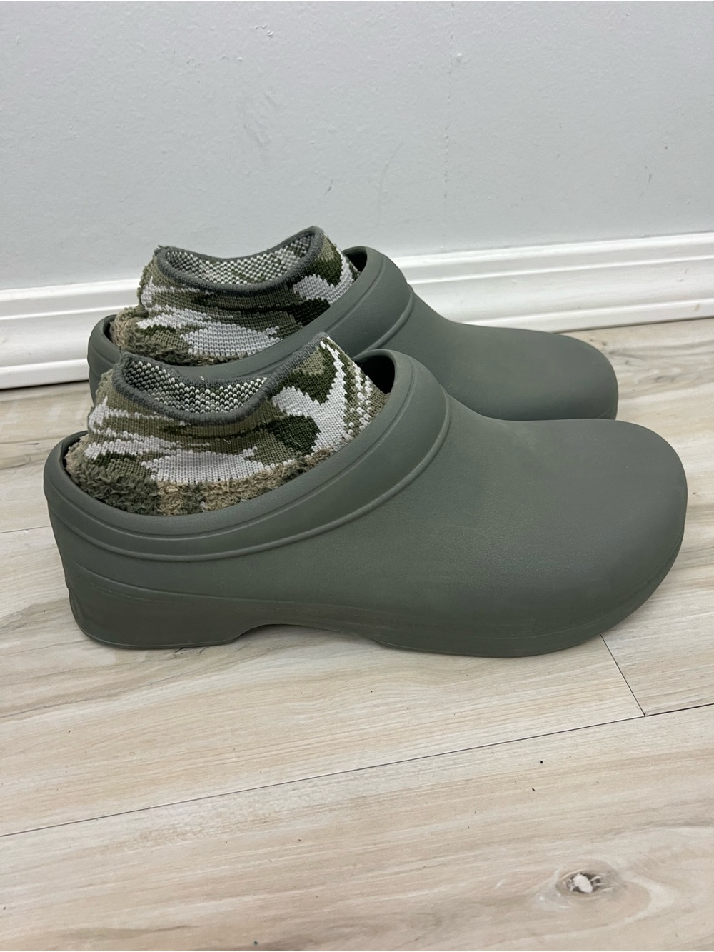 Skechers Foamies Waterproof Clogs Camo Sock Comfort Insert